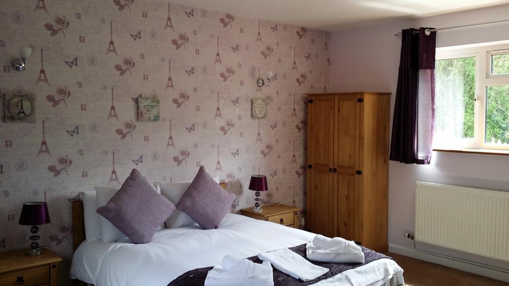 The Swan At Stoford Hotel Stapleford  Room photo