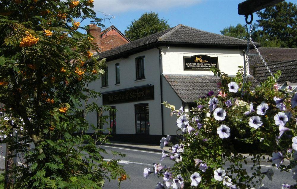The Swan At Stoford Hotel Stapleford  Exterior photo